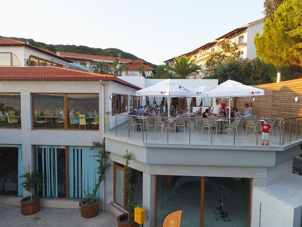restaurants-main-restaurant