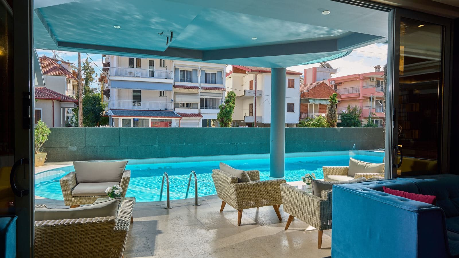 pools-outdoor-pool