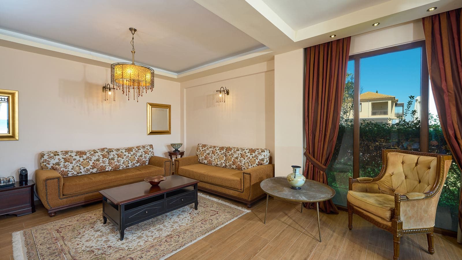 rooms-suite