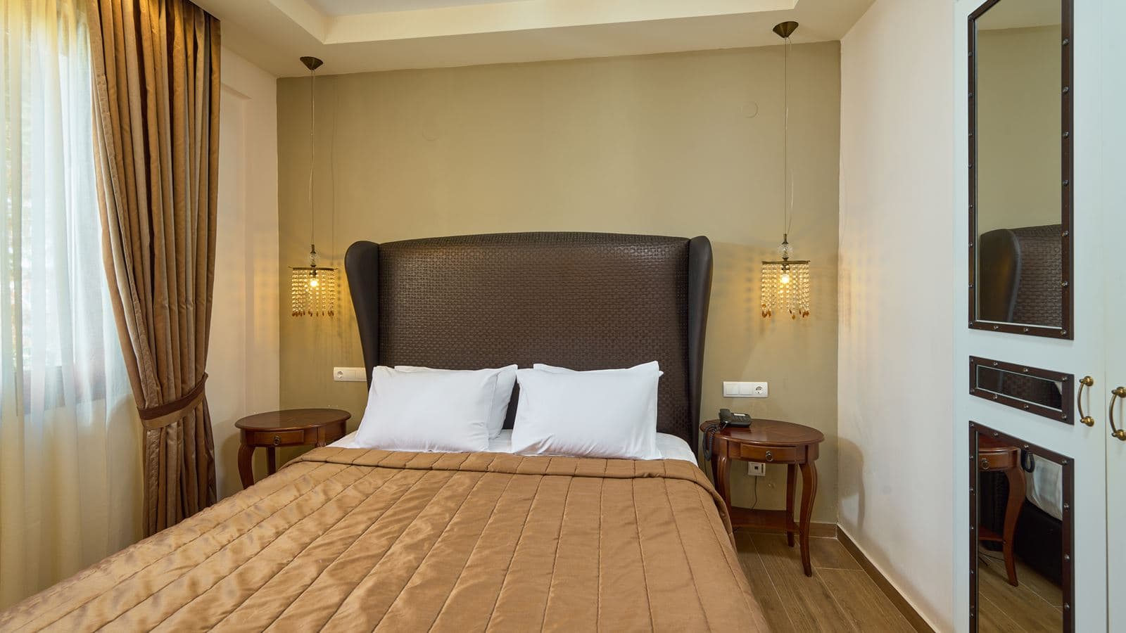 rooms-suite