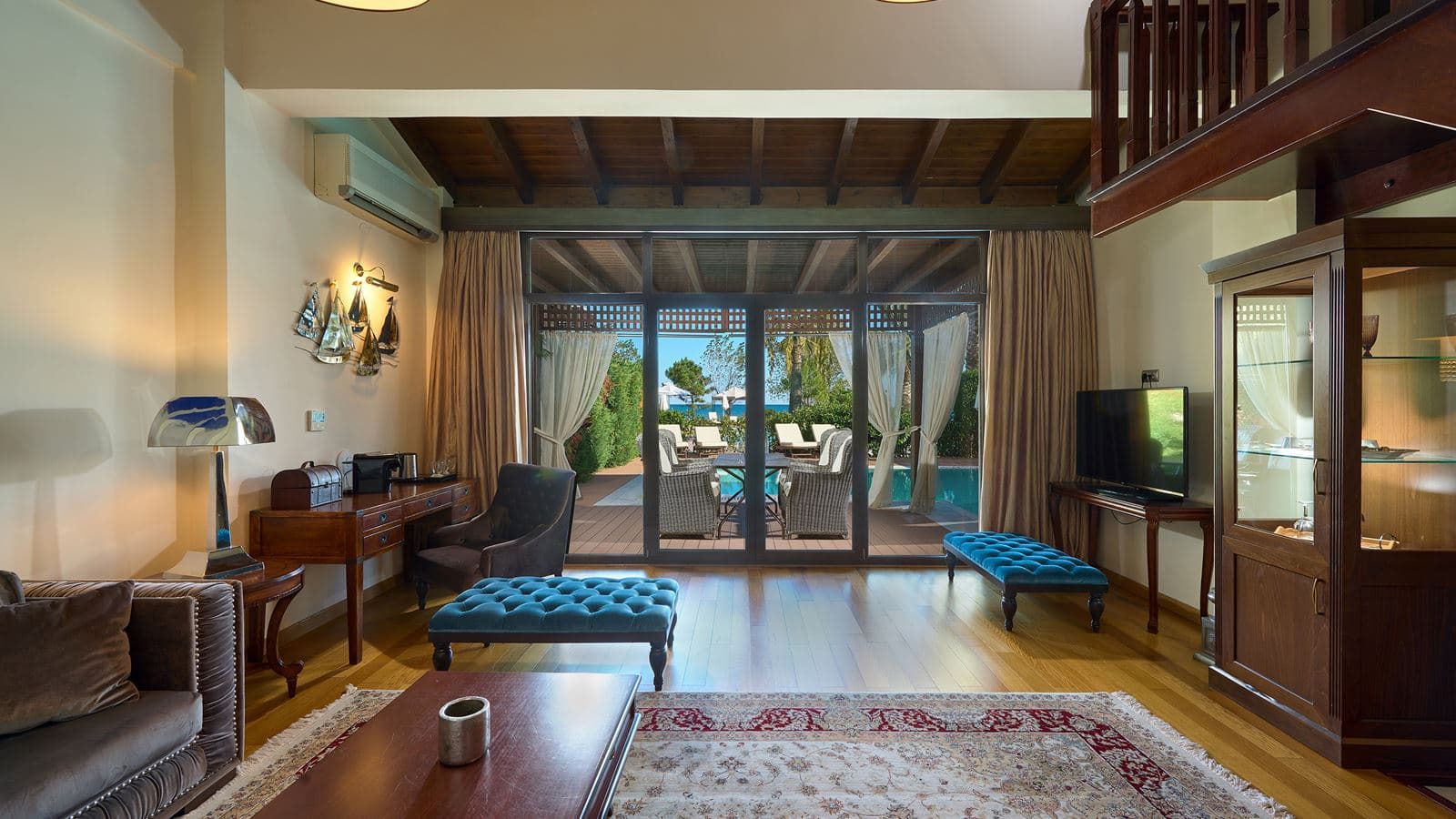 rooms-vip-villa