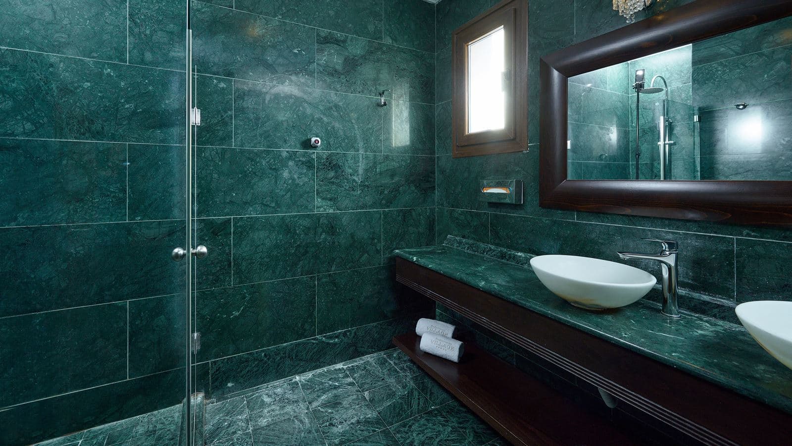 rooms-vip-villa