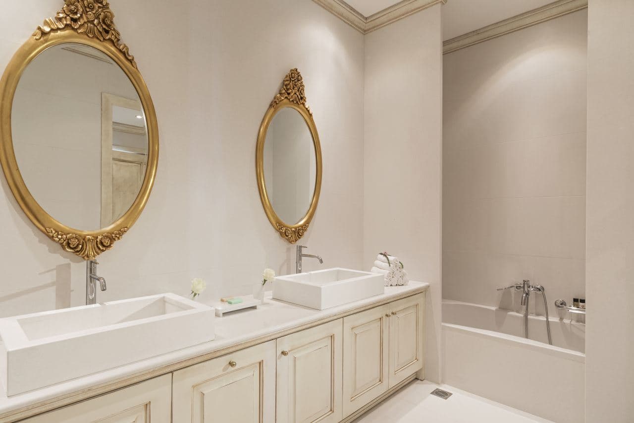 rooms-royal-suite