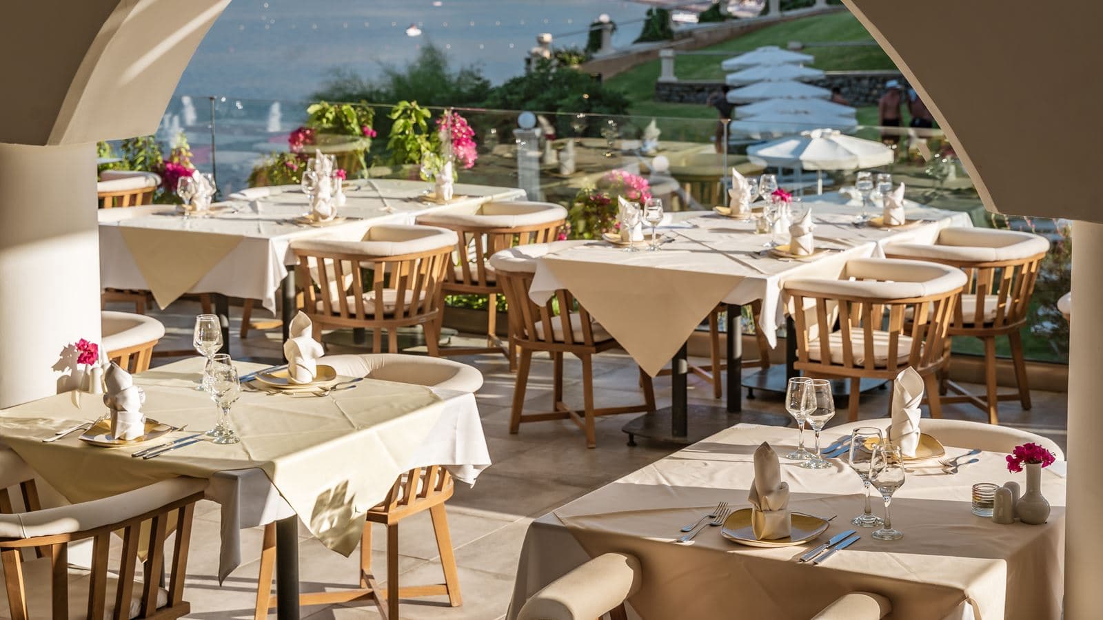 restaurants-