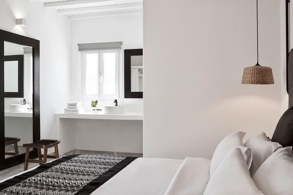 rooms-double-room-surroundings-view