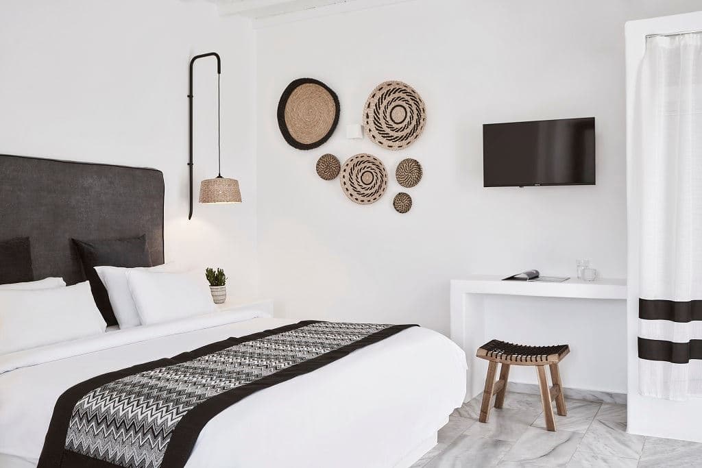 rooms-double-room-surroundings-view