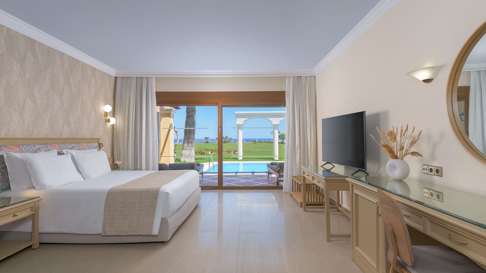 rooms-presidential-villa-with-private-pool--signature-collection