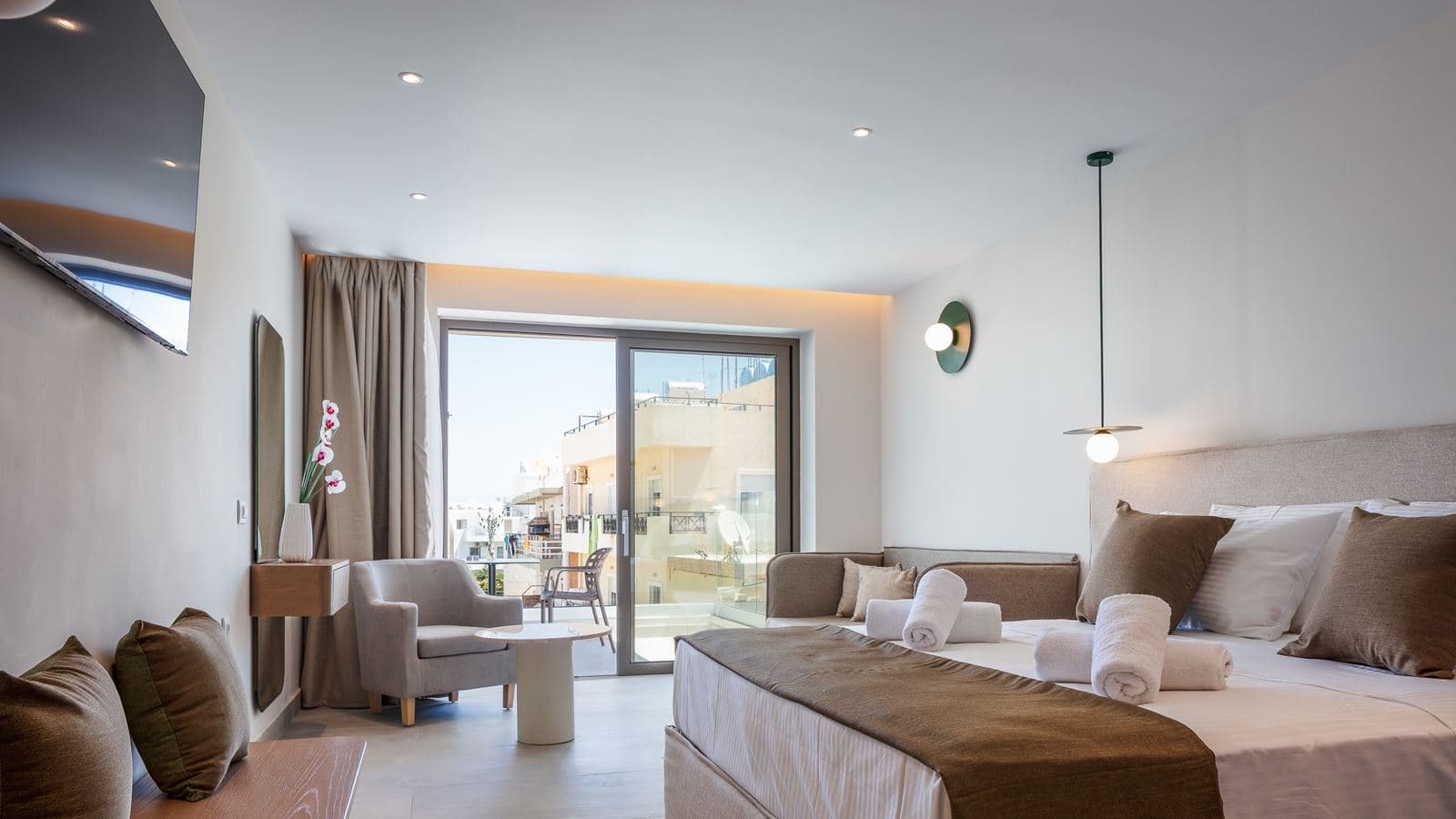rooms-superior-room
