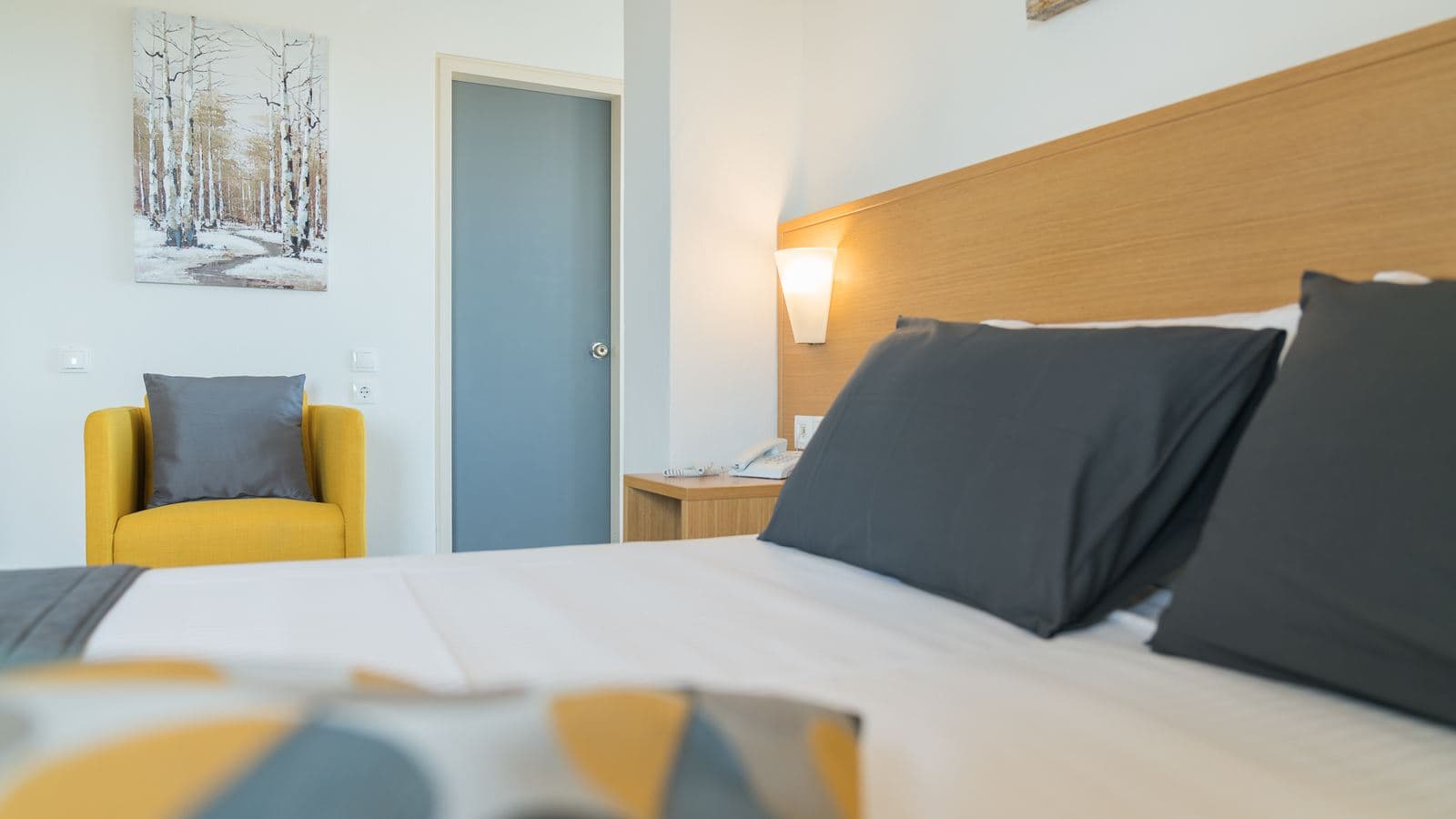 rooms-classic-room-single-use-city-view