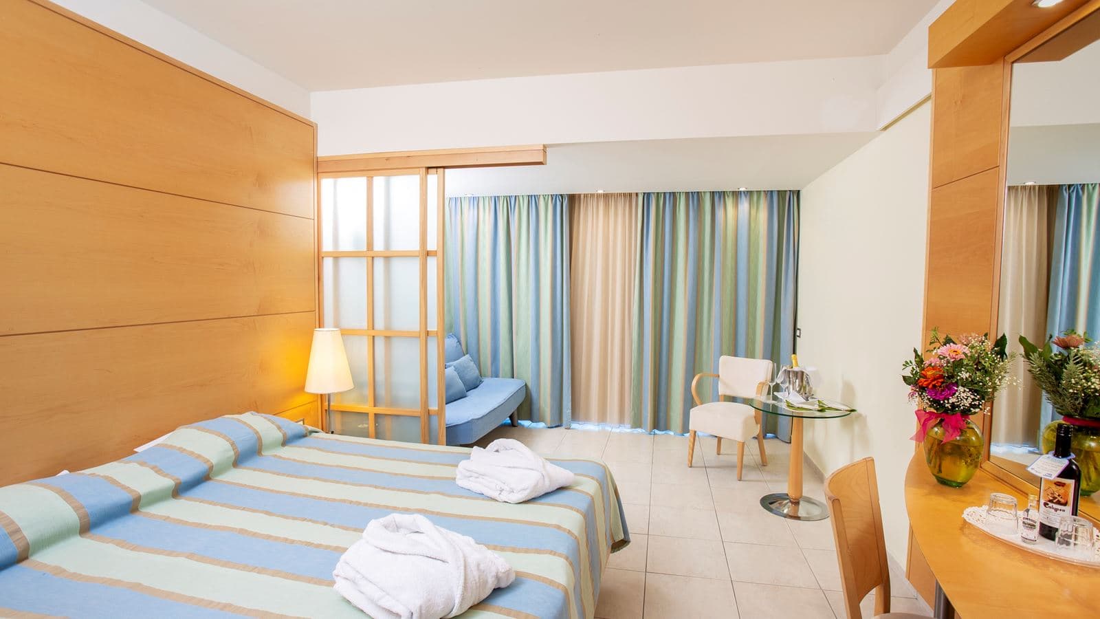 rooms-promo-room