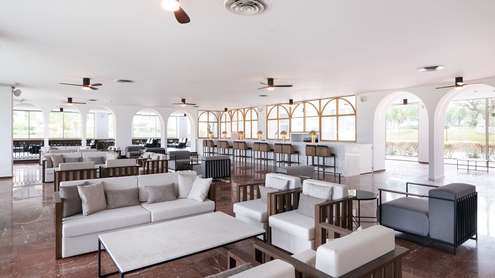 bars-palm-lobby-bar