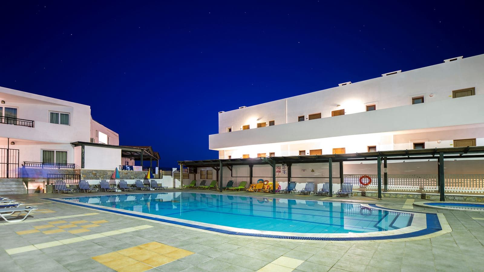 pools-outdoor-pool