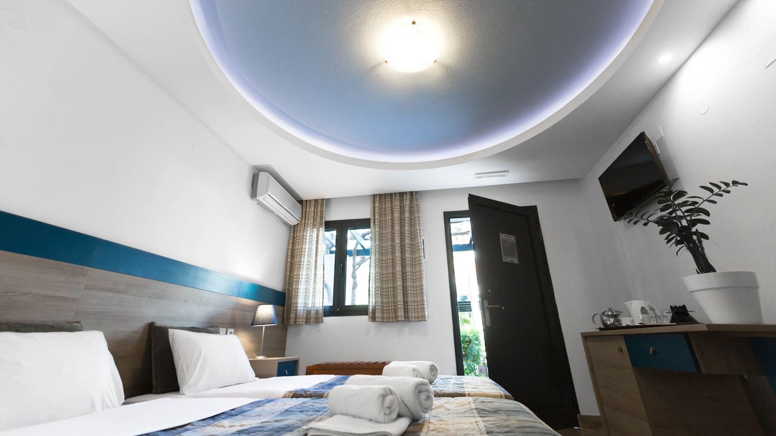 rooms-economy-room