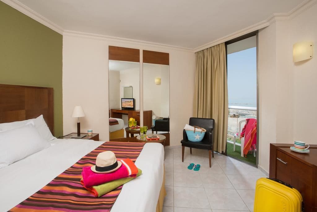 rooms-double-room