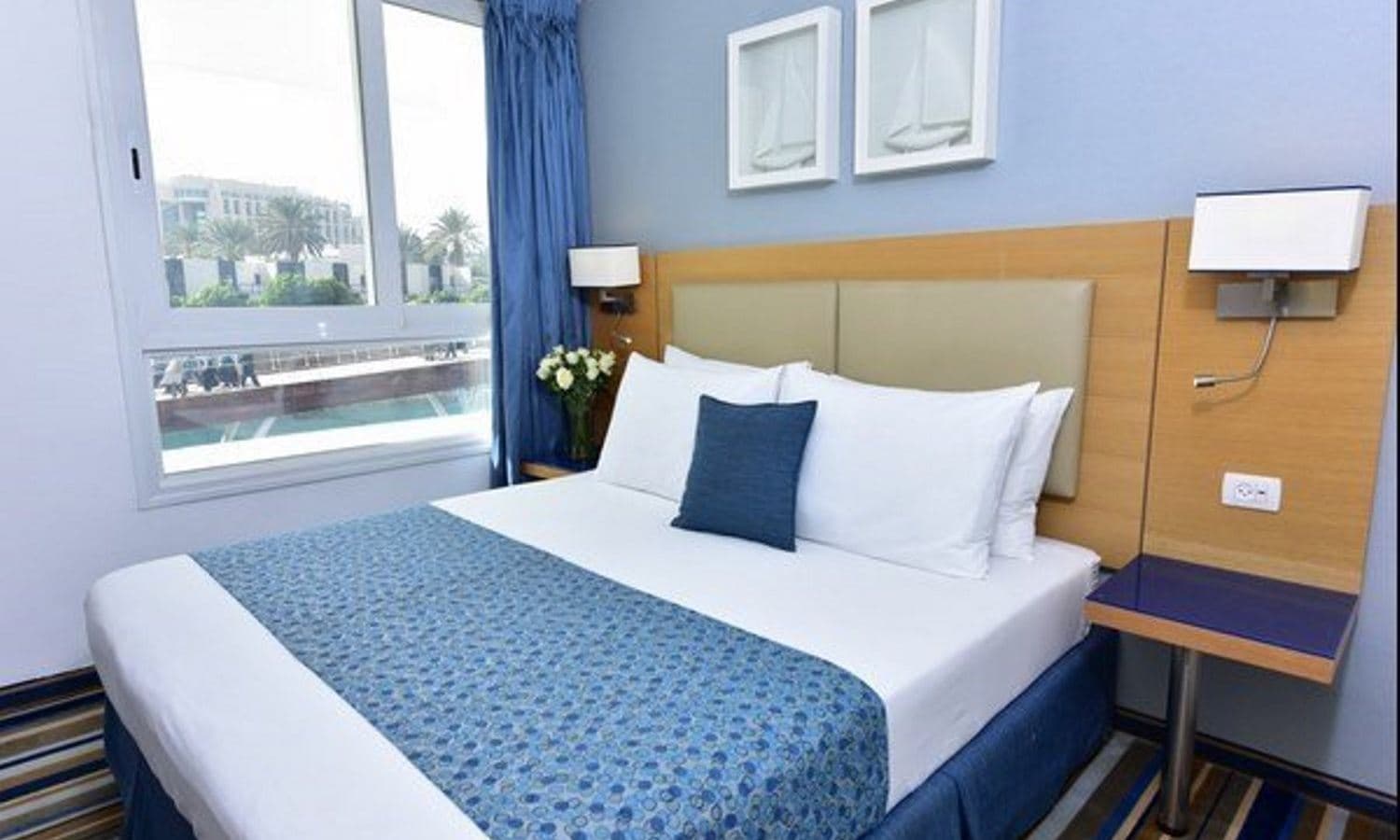 rooms-standard-room