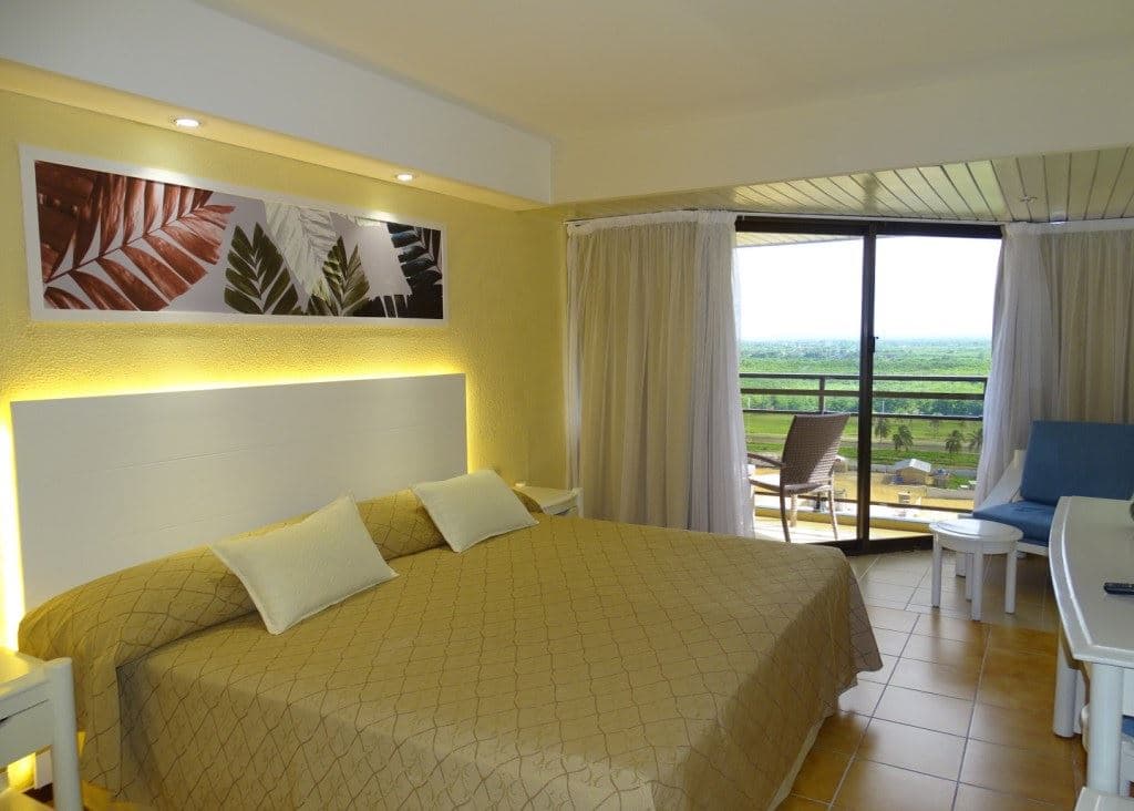rooms-superior-room