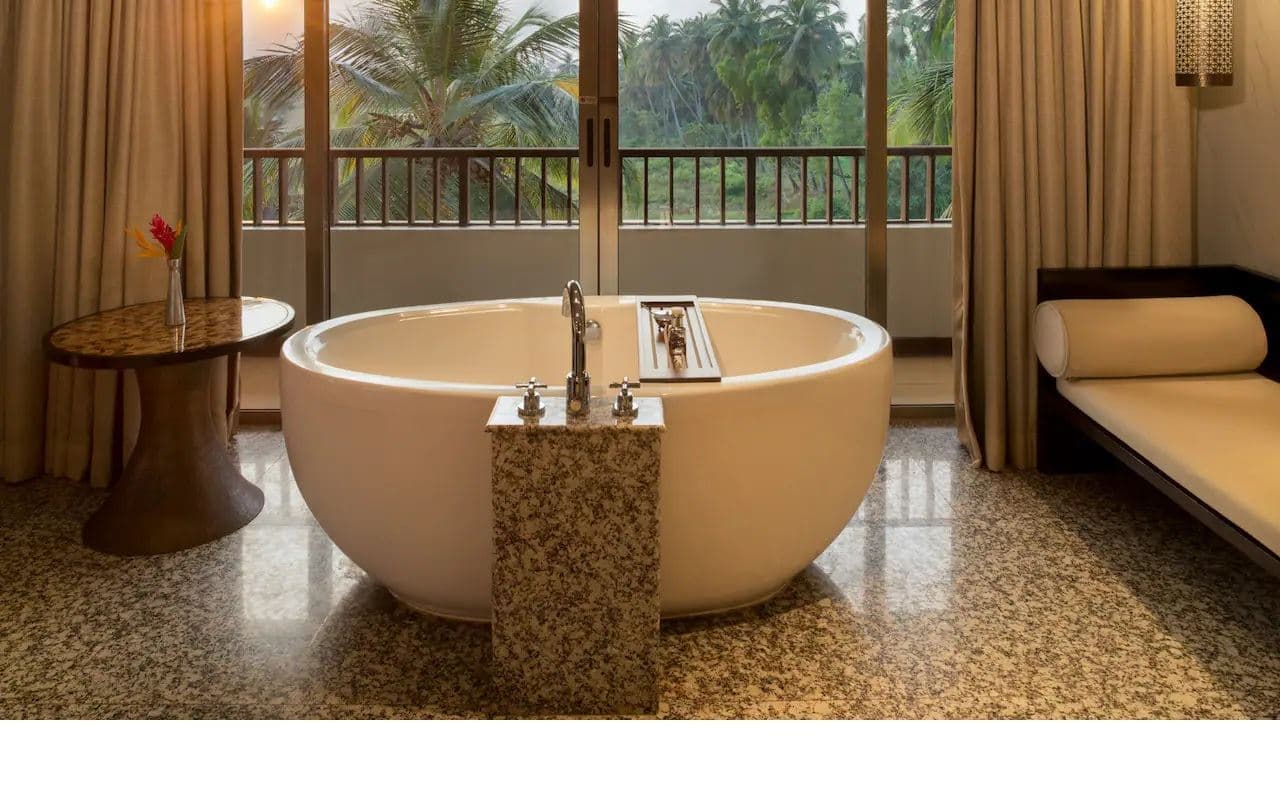 rooms-alila-suite