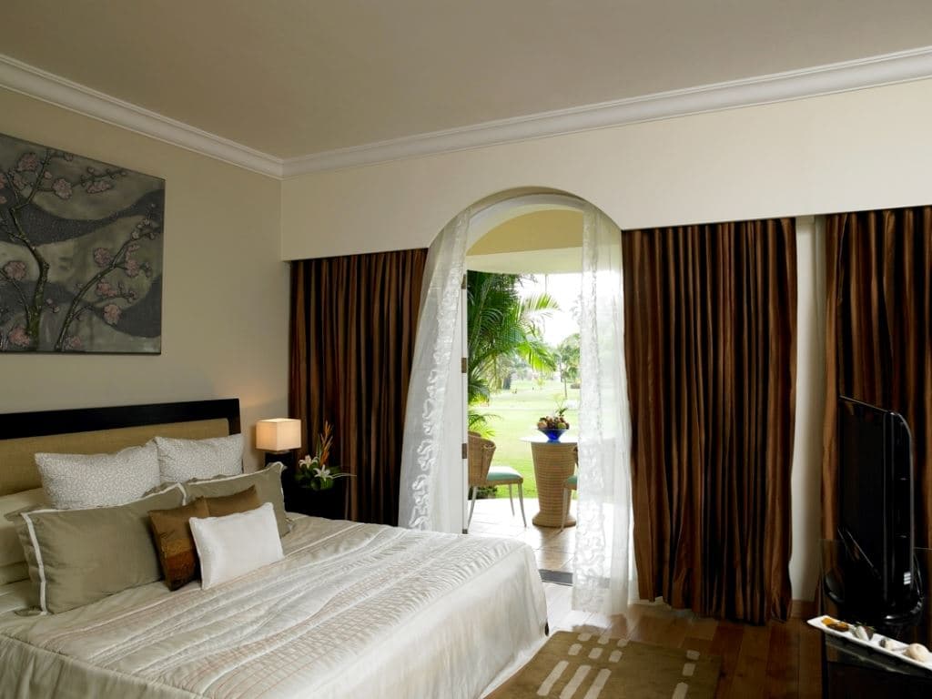 rooms-deluxe-garden-room