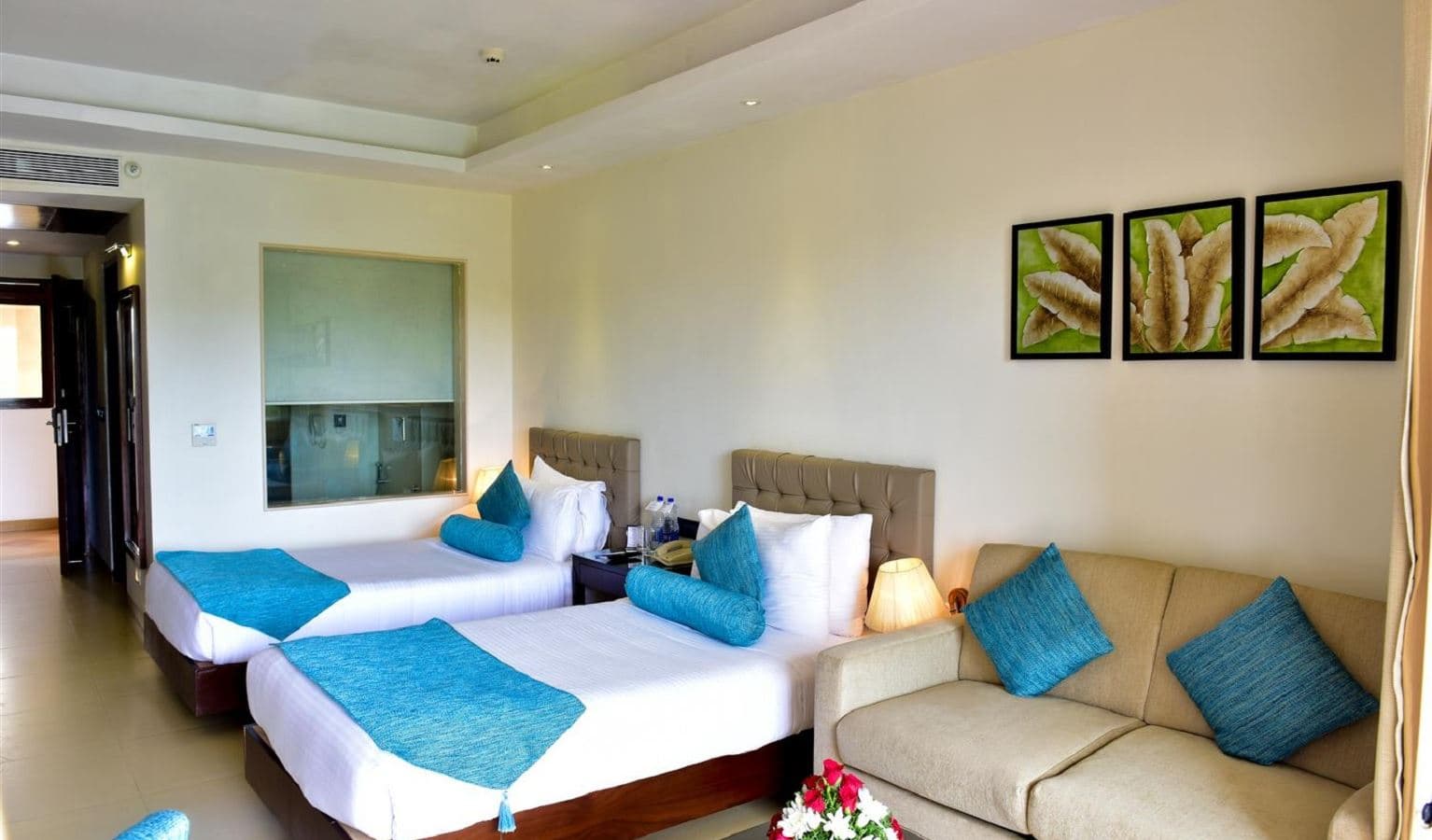 rooms-superior-room