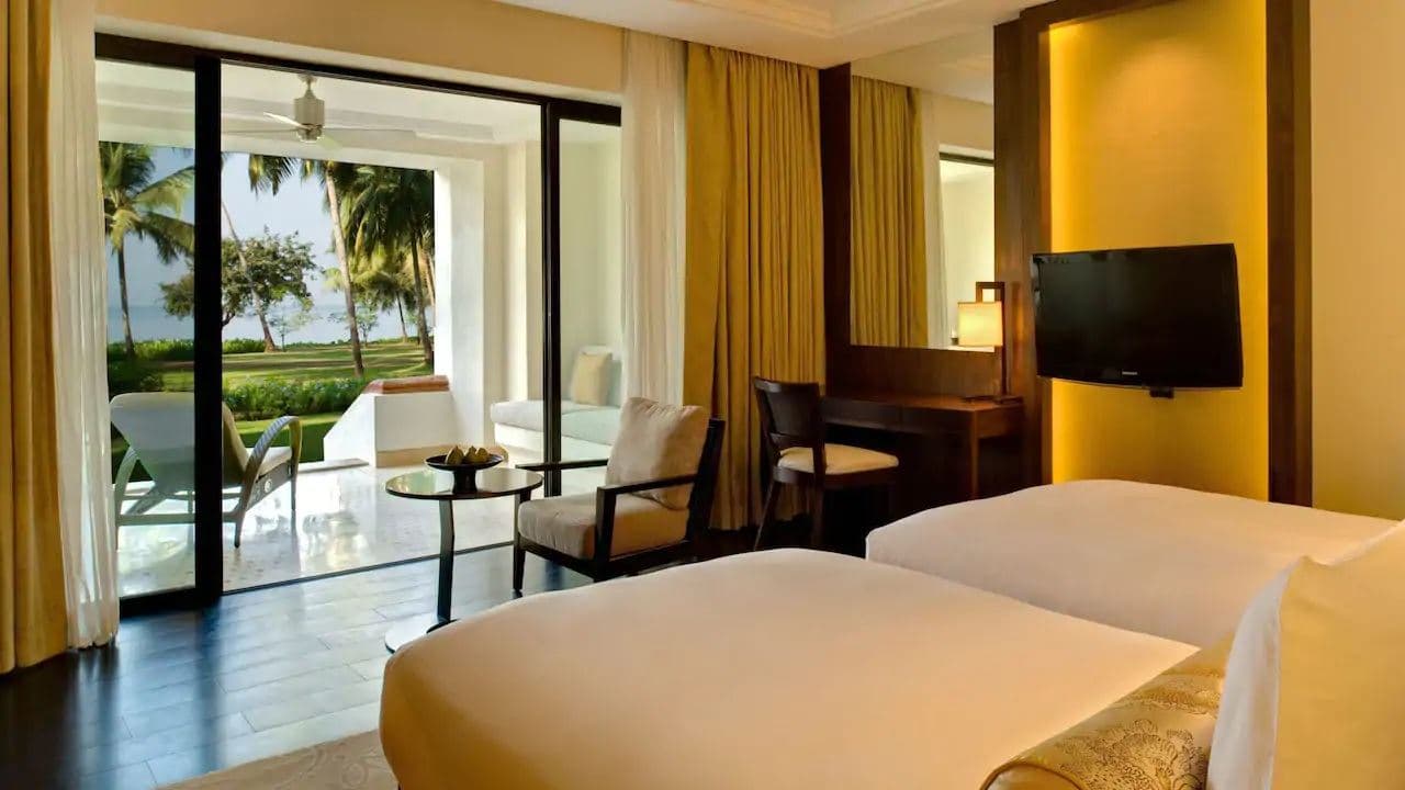 rooms-bay-view