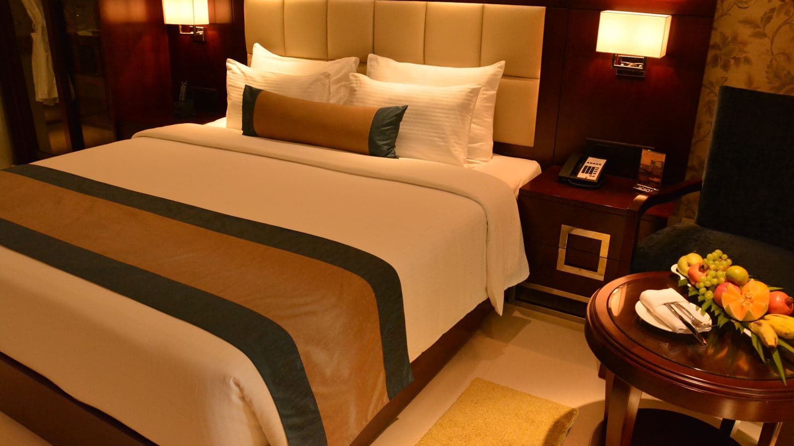 rooms-superior-room