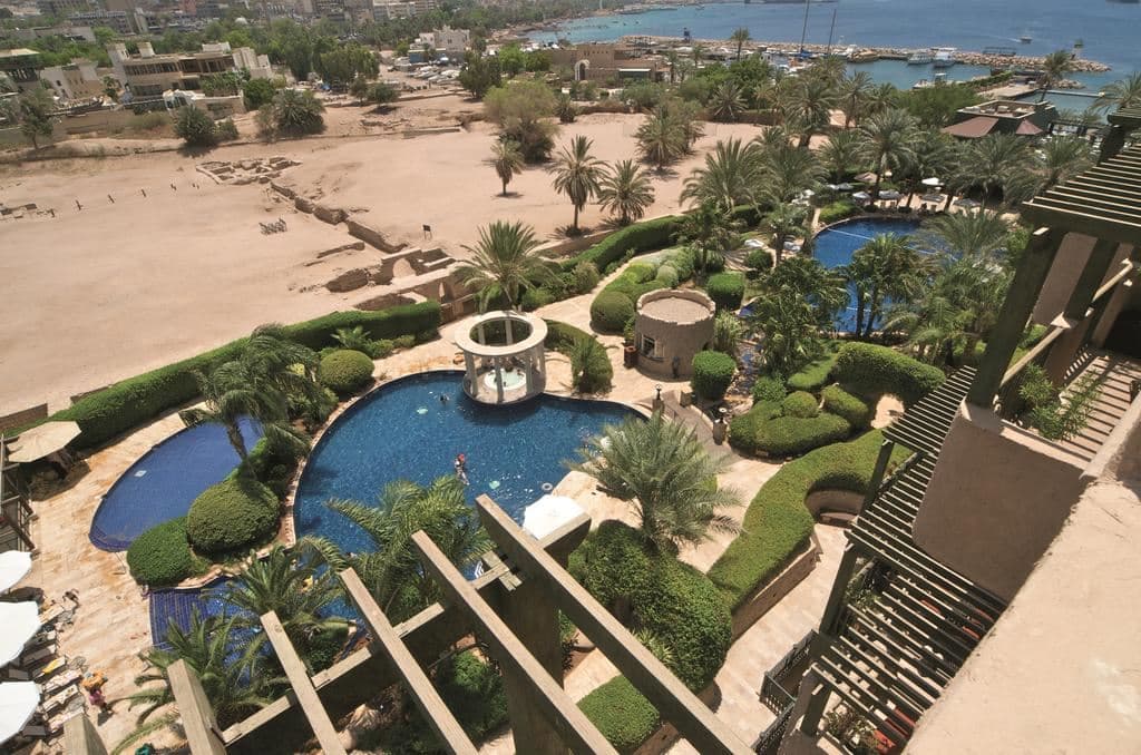 pools-outdoor-pool