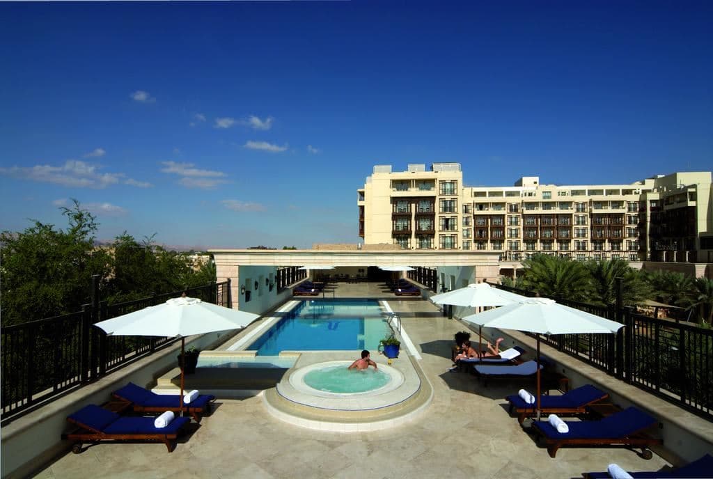 pools-outdoor-pool