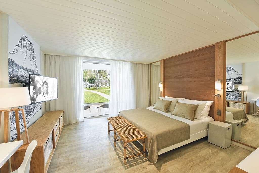 rooms-deluxe-sea-facing