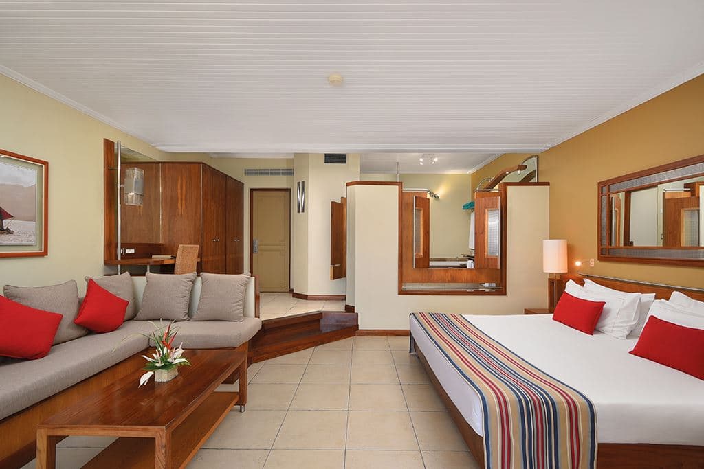 rooms-superior-room