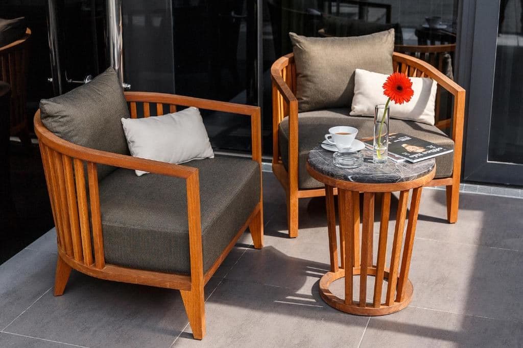 rooms-dabltwin-standard-with-a-terrace