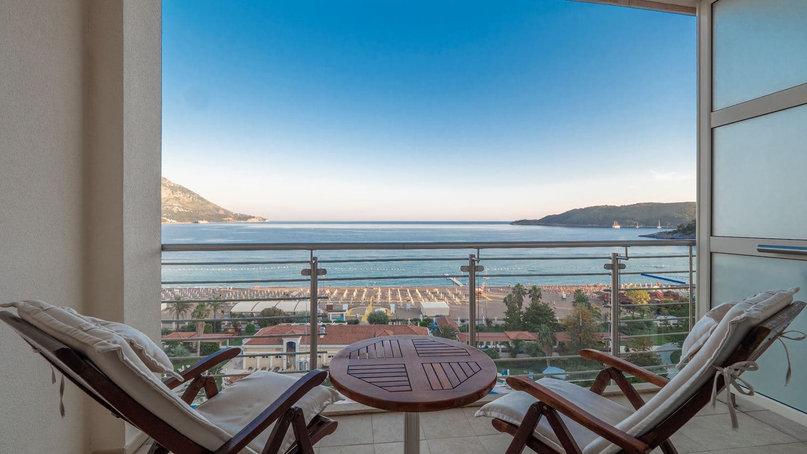 rooms-superior-room-premium-sea-view-single-use
