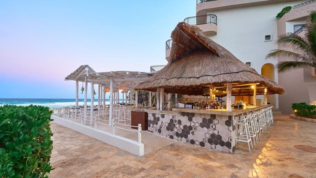 bars-beach-bar