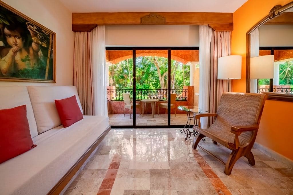 rooms-premium-tropical-view