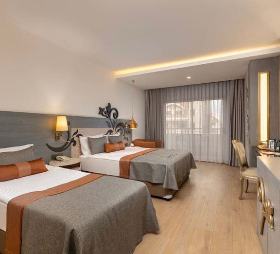 STANDART ROOM SIDE SEA VIEW WITH BALCONY Номера