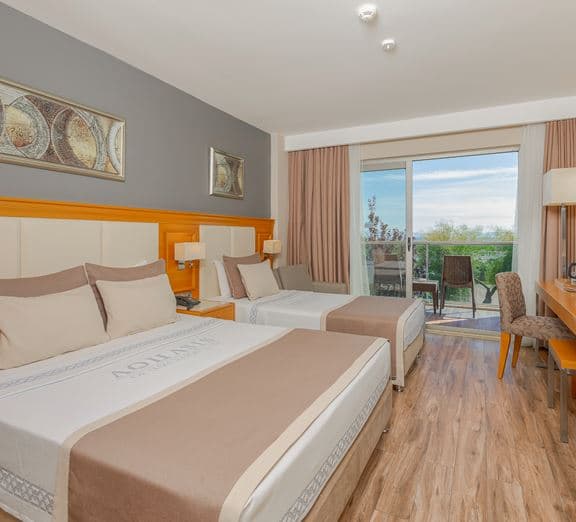 Lake Land View Room Номера