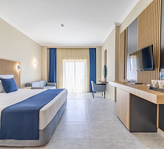CLUB STANDARD SEA VIEW ROOM Номера