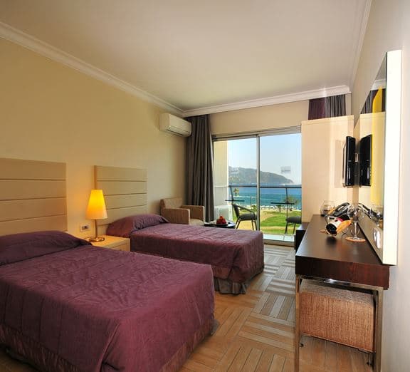 STANDARD ROOM SEA VIEW Номера
