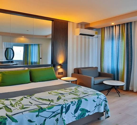 COUPLE ROOM LAND VIEW Номера