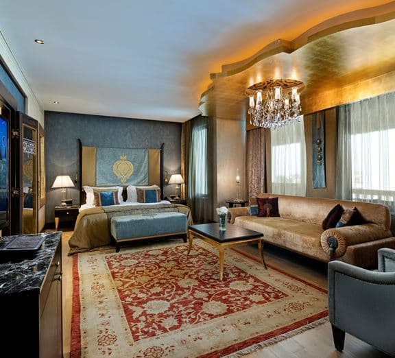 Deluxe Room with Jacuzzi Номера