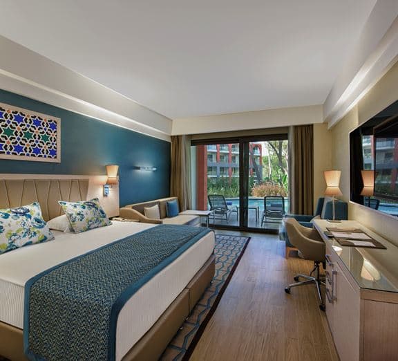 DELUXE BUILDING STANDARD SWIM-UP ROOM Номера