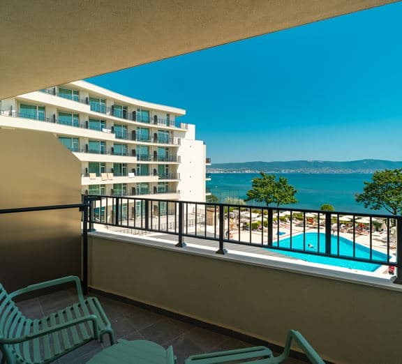 DOUBLE WITH SEA VIEW Номера