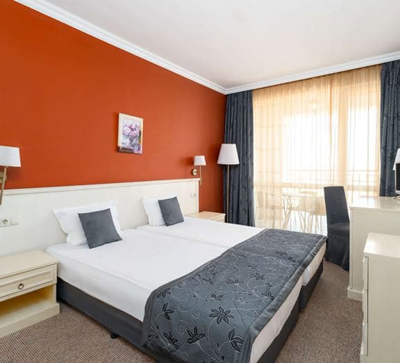 CLASSIC ROOM CITY VIEW Номера
