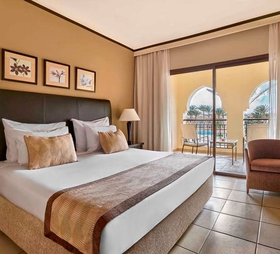 ROOM DELUXE DOOR POOLVIEW Номера