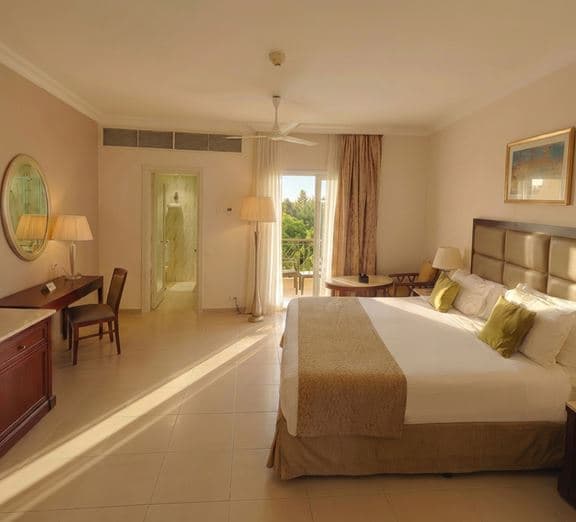 COURTYARD ROOM WITH or WITHOUT BALCONY Номера