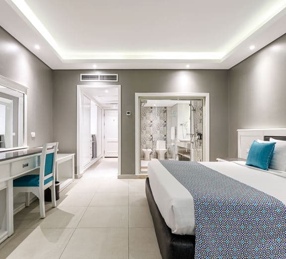 Family Suite (Garden View /Pool View / Partial Sea View / Sea View) Номера