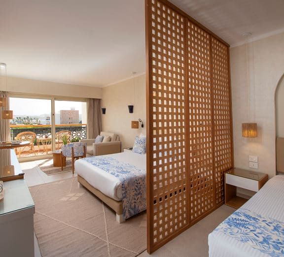 Deluxe Rooms Номера