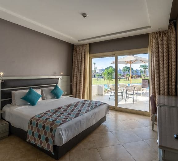 FAMILY SWIM UP SUITE Номера
