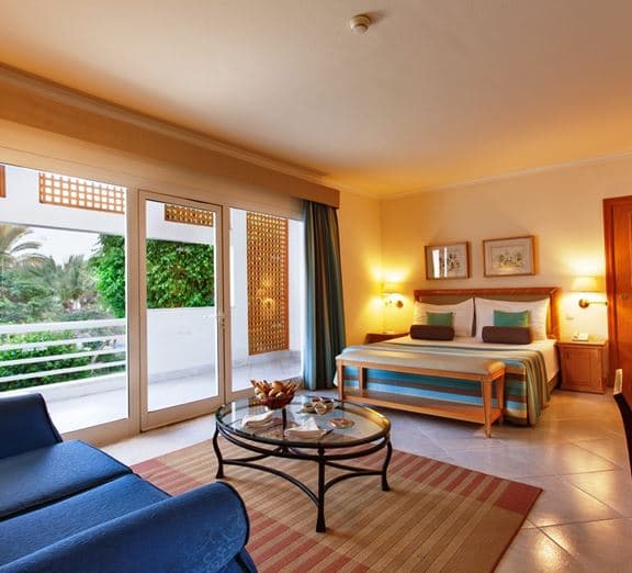 SUPERIOR ROOM POOL / SEA VIEW Номера