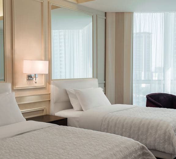 Deluxe Room Skyline Номера