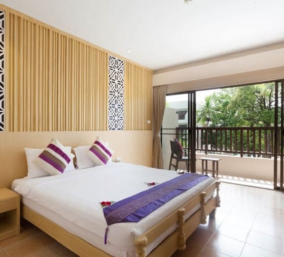 PREMIUM ROOM POOL VIEW Номера